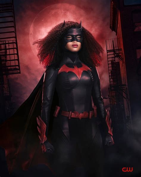 Бэтвумен (Batwoman)
 2024.04.27 23:45